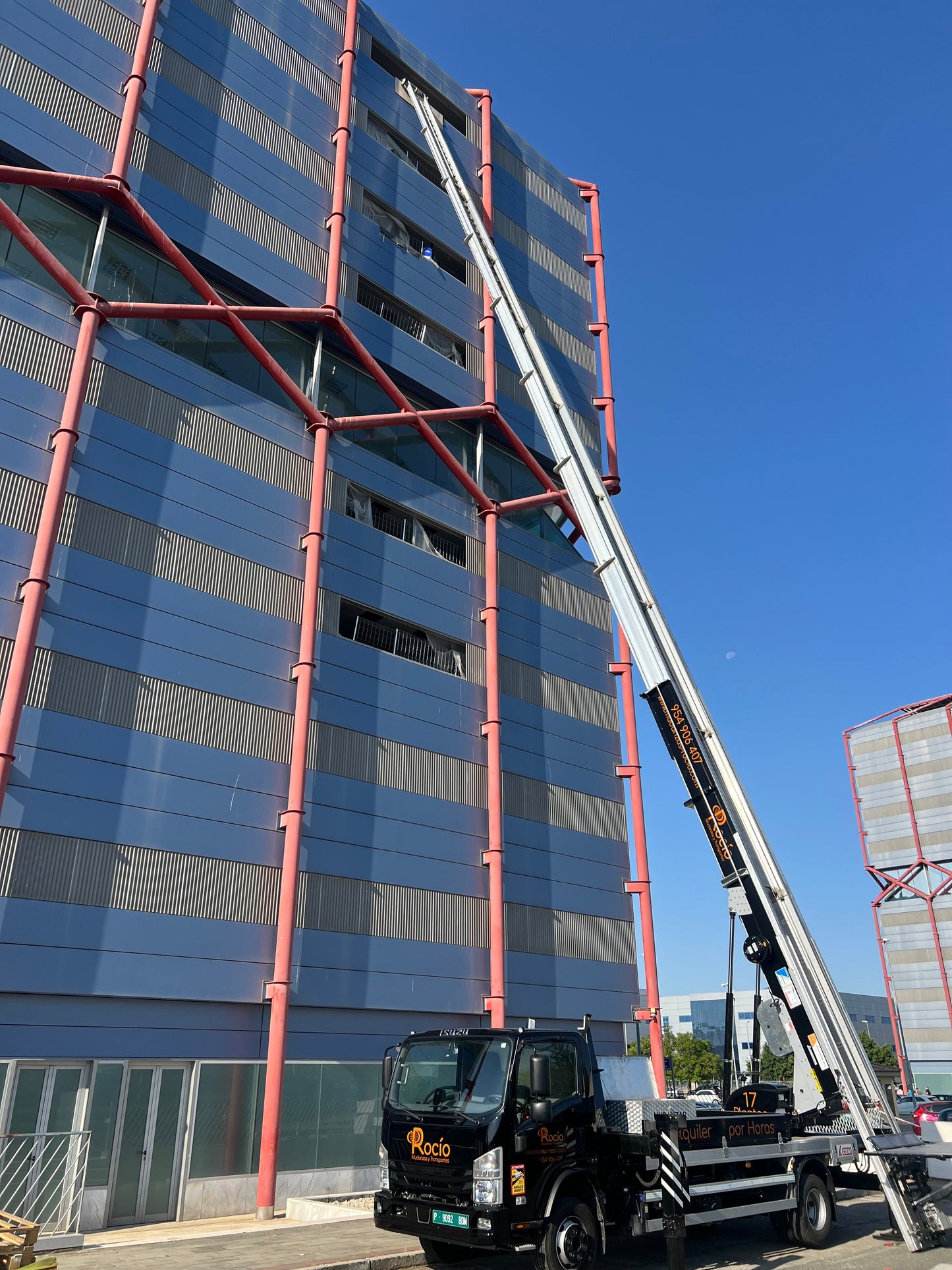 MUDANZA DE OFICINA EN SEVILLA